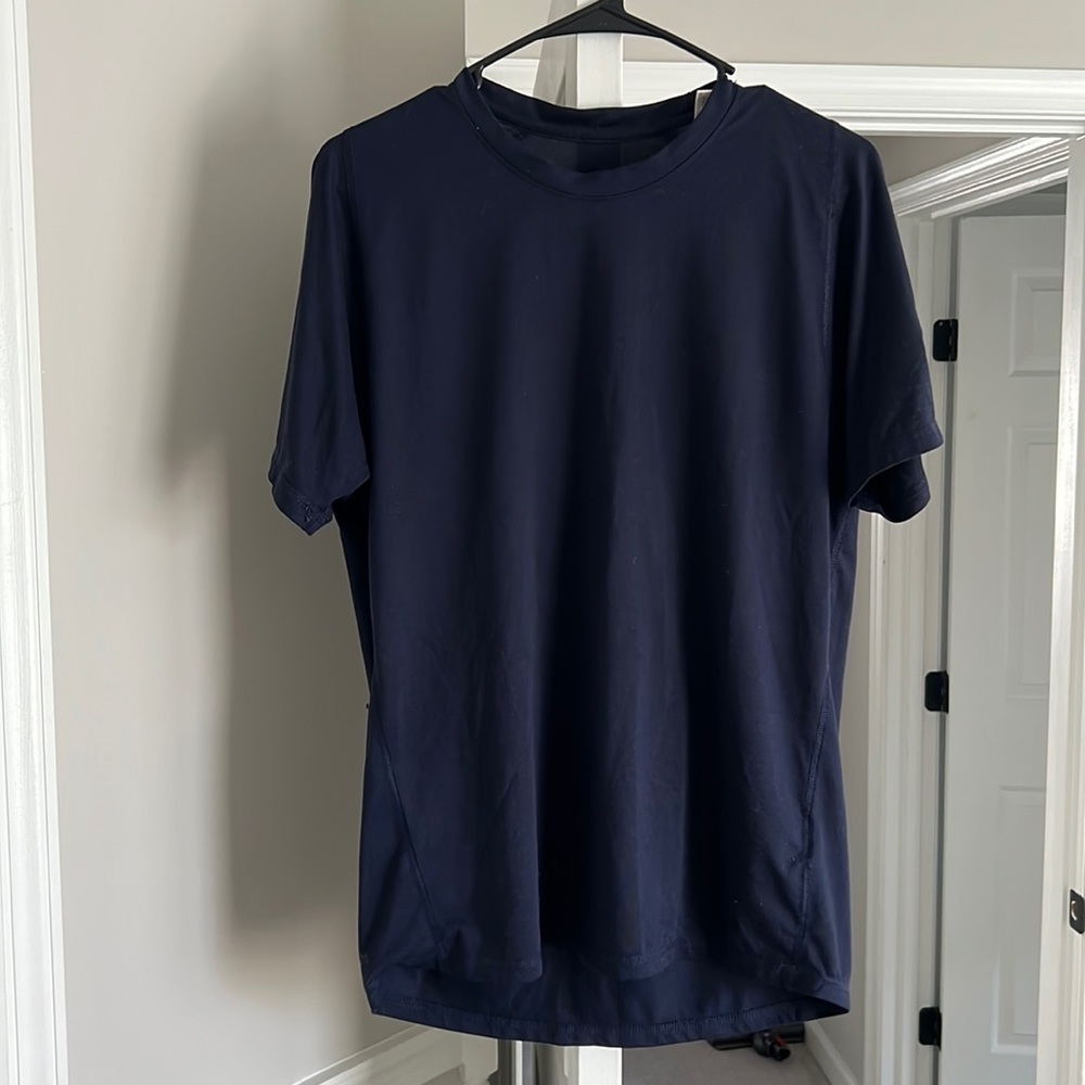 Adidas Freelift Mens M Athletic Gym Short Sleeve Tee Shirt